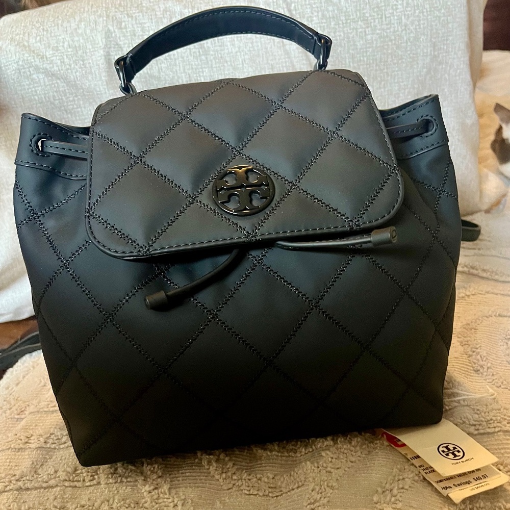Tory Burch Quilted Willa Backpack Matte Black Like New
